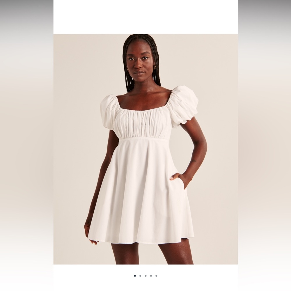 Abercrombie and Fitch Ruched Puff sleeve dress -NWT XS